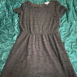 Elle Laurie lace flower dress